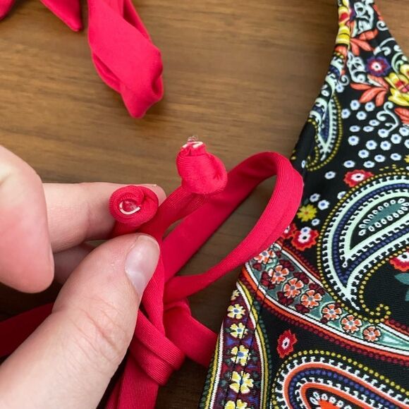 Athleta | Triangle Bikini Top | Funky Retro Paisley Pattern | Size XXS - Picture 4 of 6